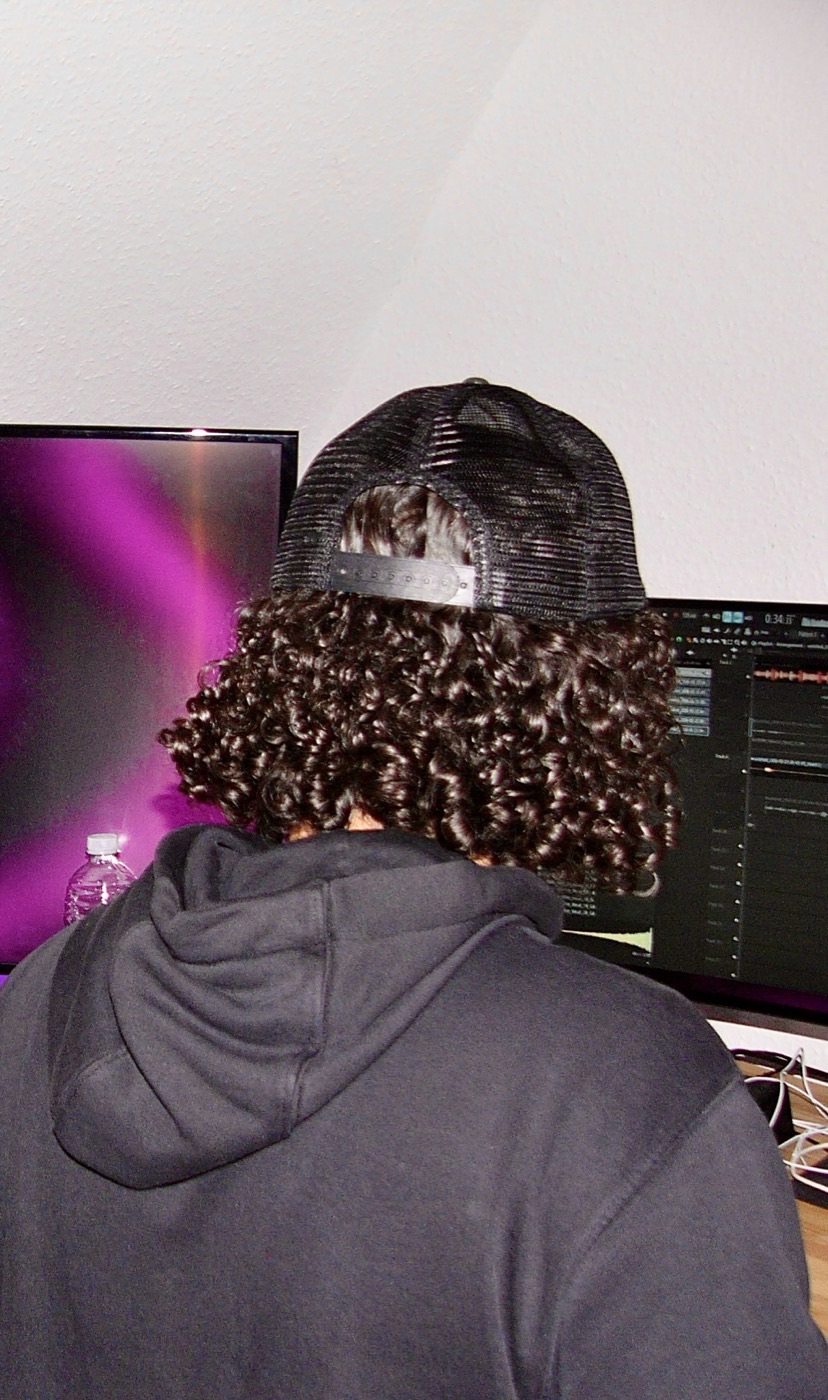 Portrait of producer zayd.